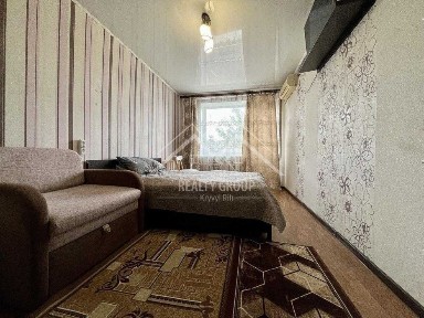 Продаж 1к квартири по вул Калнишевського ( з Меблями та Технікою)