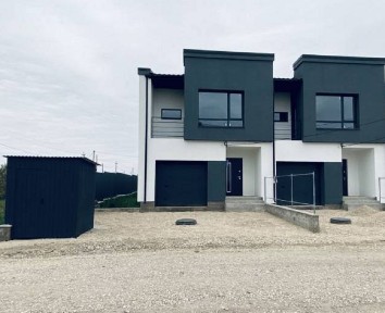 Продаж 2 поверхового з ділянкою на 2 сотки, 116 кв. м, с. Біла