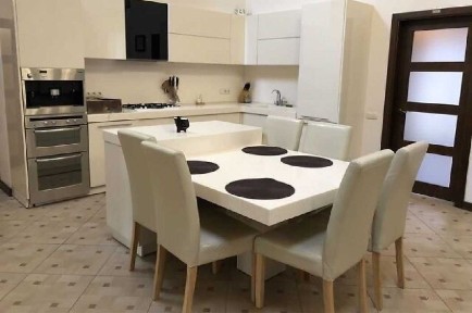 Без %! Чудовий видовий будинок на березі озера Славутич Осокорки!