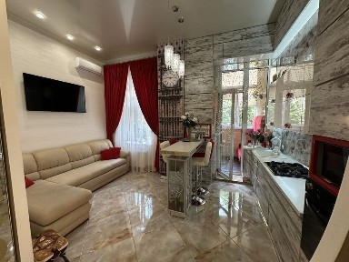 Продам 1 ком Ремонт Мебель Центр города