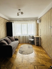 Продам замечательную 2 х комнатную квартиру на Космосе