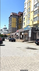 Комерційне приміщення