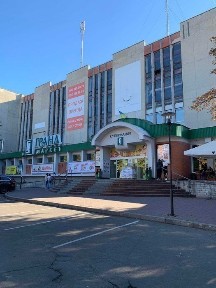 Продаж 830 м. кв. в центрі міста