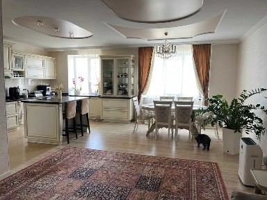 Продаж мега класна 3к ЖК <a href='/newbuilding/361/view/zk-caika'>Чайка</a> Лобановського меблі техніка