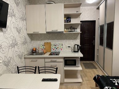 Здам свою студію біля метро