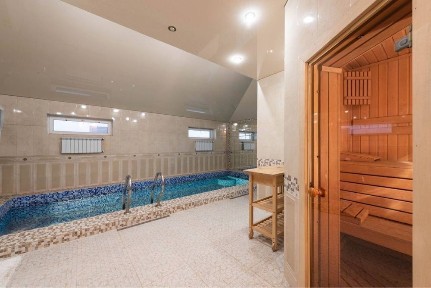 Киев, 75-я Садовая ул.