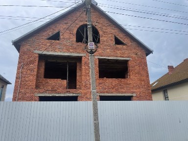 Пропозиція варта уваги! Недобудова, всі комунікації, 24 сот. землі!