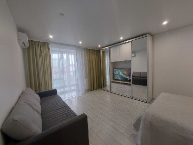 Подобова оренда 1кім квартири вул. Глибока 24