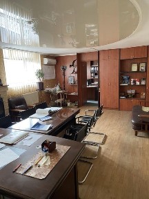 Аренда офиса 200 м. кв и крытого склада, Кривой Рог, ул. Ферганская