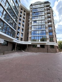 Продаж 3х в новобудові на центральцій площі Перемоги