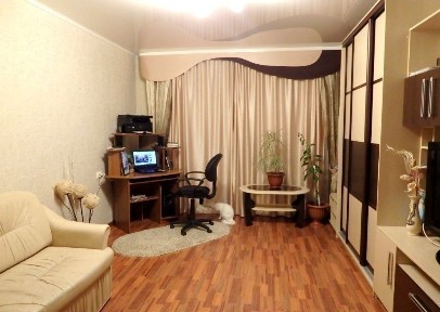 Срочно! Продам 3к кв м. Студенческая