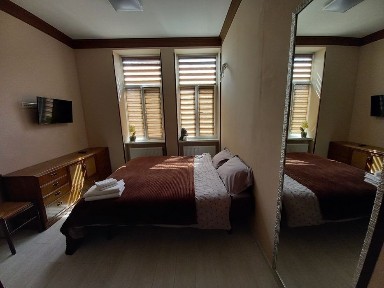 Апартаменти в центрі міста БЕЗ ВИКЛЮЧЕННЯ СВІТЛА