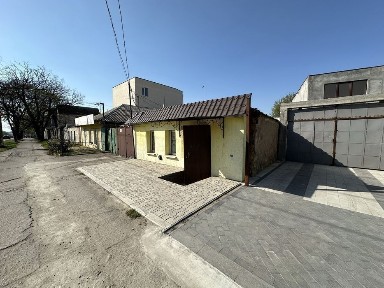 Продаю жилое помещение, проспект Центральный, 218