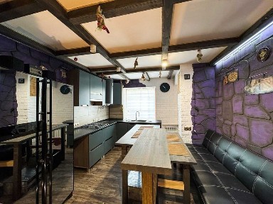 Продається 3-кімнатна квартира з ремонтом