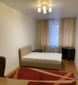 Киев, Старонаводницкая ул., 6