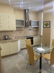 Аренда 2-комнатной квартиры 95 м², Евгения Коновальца ул., 44А