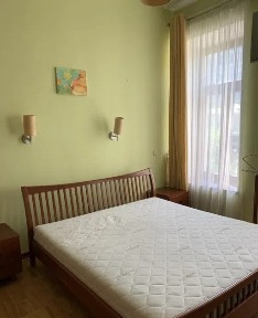 Киев, Ивана Федорова ул., 12