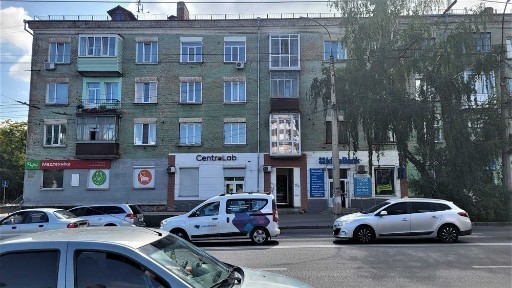 4 комнатная сталинка в центре, 2 этаж, не угловая mn