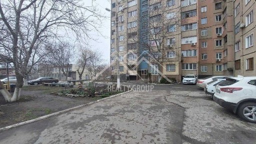 Продаж 4к квартири з гарним плануванням у ЦМ р-ні на Карачунах