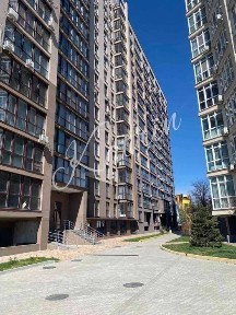 Продам квартиру 107 м2 ЖК Best House ( Перемога 1)