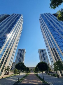 Продам трёхкомнатную квартиру ж/к Панорама, нагорный, центр, п.Шевченко