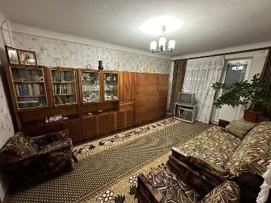 Продаж квартири нагірна