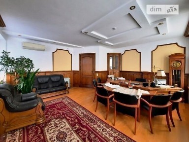 Офіс для поважних клієнтів в центрі