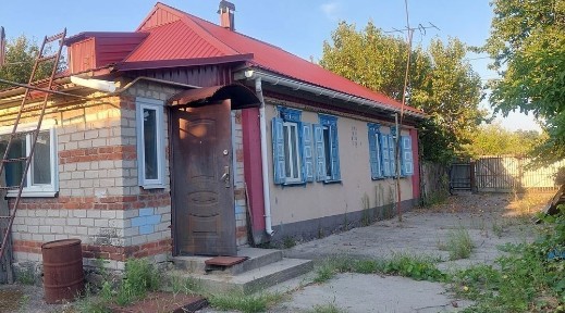 Продам ДОБРОТНИЙ будинок с. Рокитне ( передмістя КРЕМЕНЧУКА, до 10 км)