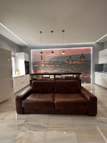 Продажа 3к. кВ. Центр пер. Банный 1, Дом на Набережной Новострой