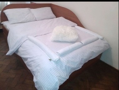 Подобово центр Жд-вокзал 2кімн. 600 (1-6чол. )