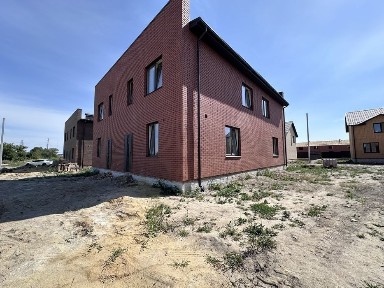 Продам таунхаус від забудовника