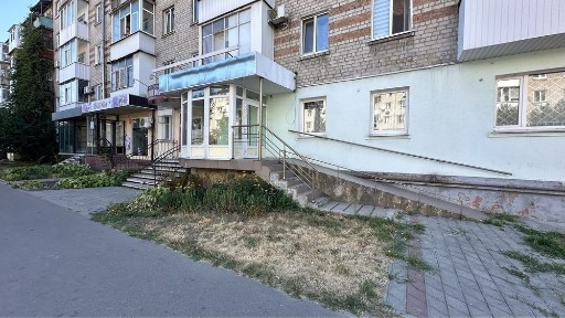 Продам нежитлове приміщення 128 кв м, вул. Перемоги