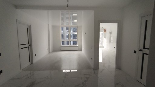 Продам квартиру у новобудові