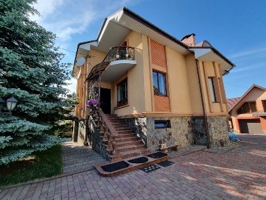 Івано-Франківська область, Івано-Франківськ