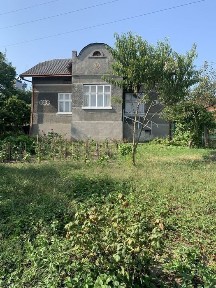 Продам будинок +велика земельна ділянка. місто Бучач