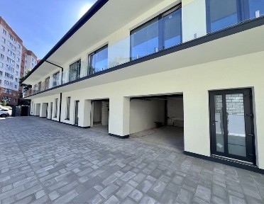 Продаж Котеджів в центрі міста вул. Глибока