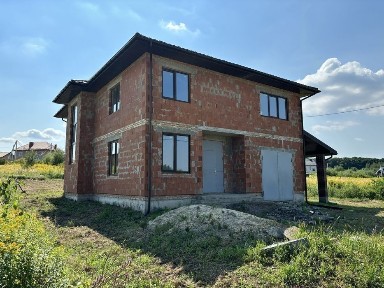 Будинок, передмістя Львова, Малехів, Є-оселя