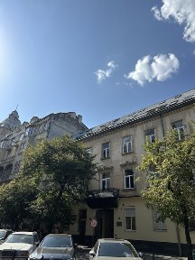 Продаж 2-кім квартири. Центр.