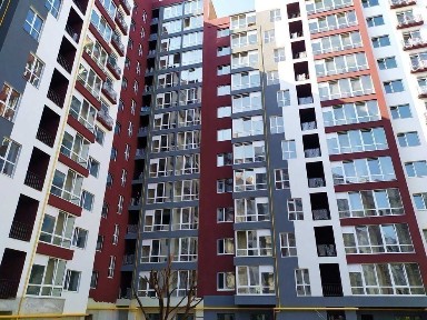 Продам, Центр, 3к., 82м. кв., в районі КНЯГИНЕН