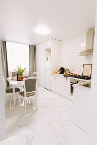 Black&White Нова стильна квартира вул. Київська новий мкрн. Подобово