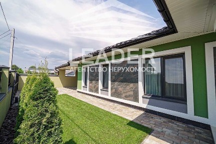 Продам Шикарний будинок Елітний з бассейном та сауною! Аналогів нема!