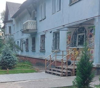 ‼️СРОЧНО‼️Квартира 3х. к,первый этаж+бизнес, правый берег, парк.