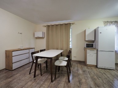 Подобова оренда недалеко від залізничого вокзалу та центру міста ‼️