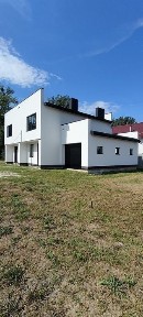 Продається будинок - спарка. С. Кожичі. 3км. до Львова