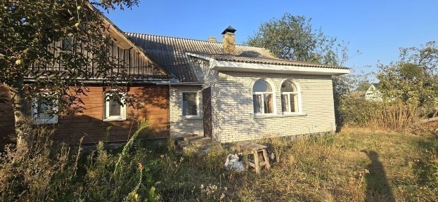 Гарний будинок зі зручностями с. Садки (22400364)