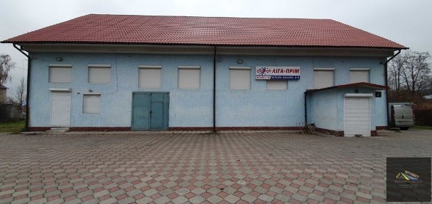 Комерційна будівля Вижниця