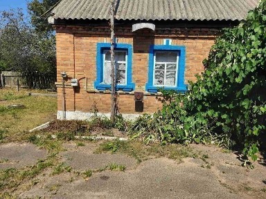 Шпилі, цегляний будинок 73 кв. м. Поруч ліс і річка