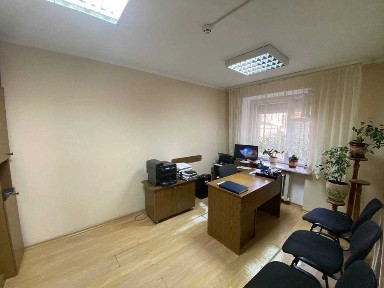 Луцьк, Відродження. 22а