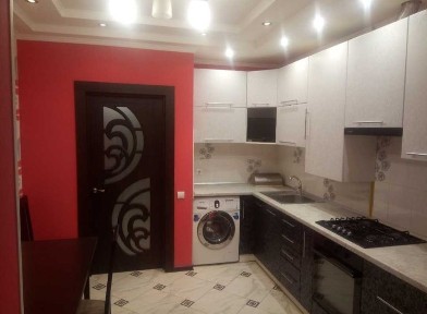 Продажа 3-комнатной квартиры 81 м², Лесная ул.