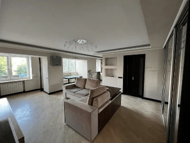 Аренда 3-комнатной квартиры 90 м², Героев Харькова просп., Харкова 64А